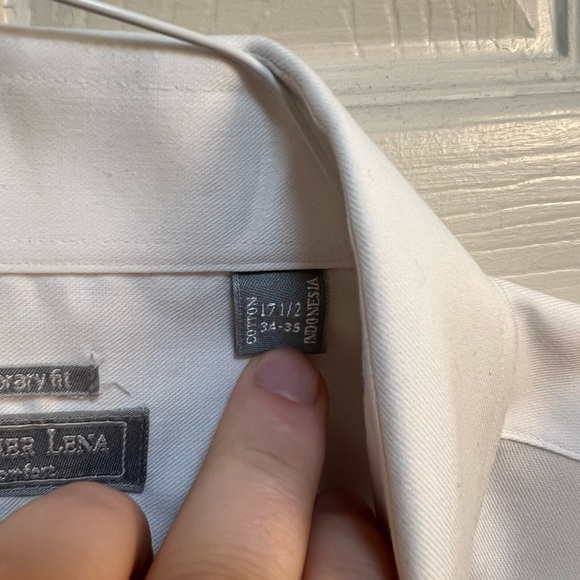 Grey suit worn once. Drycleaned, size in pictures - Picture 5 of 5